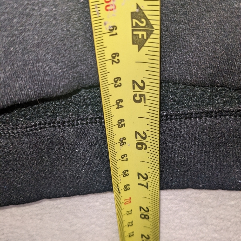 Lululemon  Black and GrayPattern Women's Sweater Size 10 - Picture 7 of 7